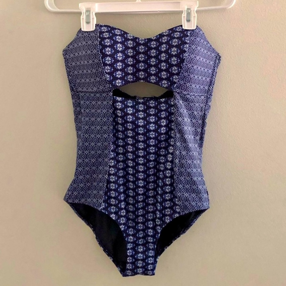 Athleta One Piece